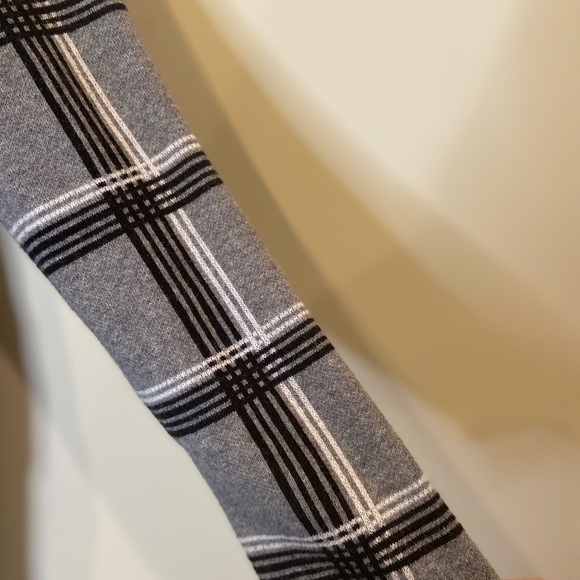 Jones of New York Grey Check Waterfall Jacket. - Picture 5 of 9